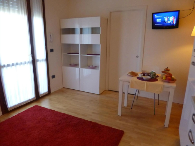 Air Hotel