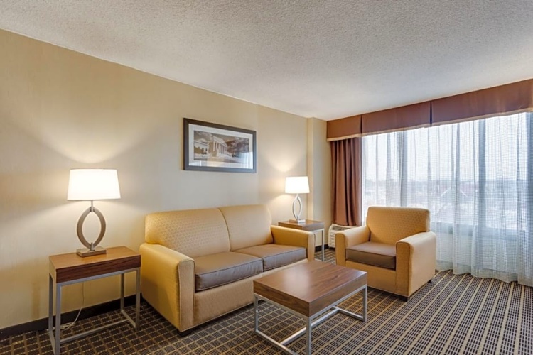 Double Suite