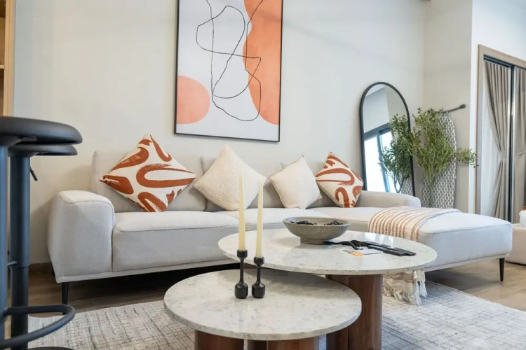 Chic Modern Studio Apartment for 2 in JVC