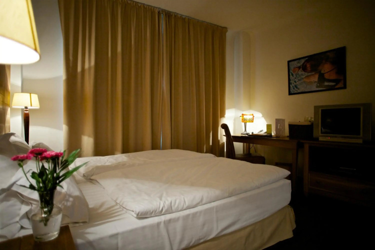 Rembrandt Hotel