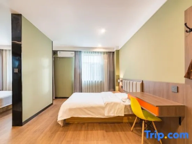 Twin Family Suite