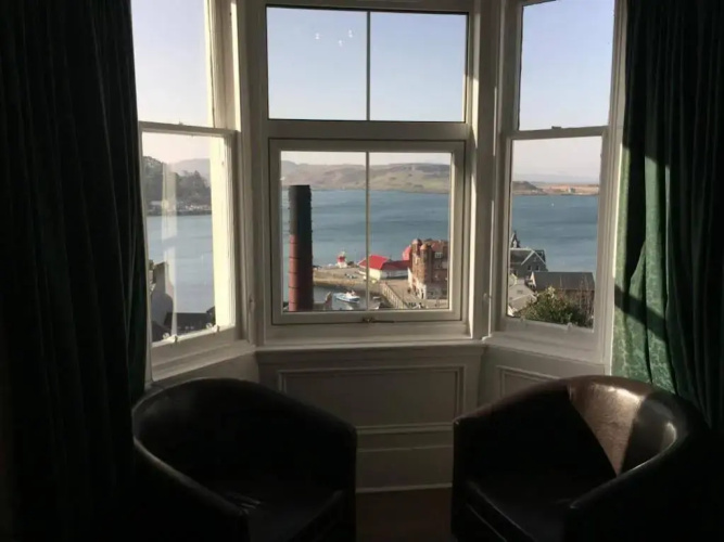 Invercloy Guest House