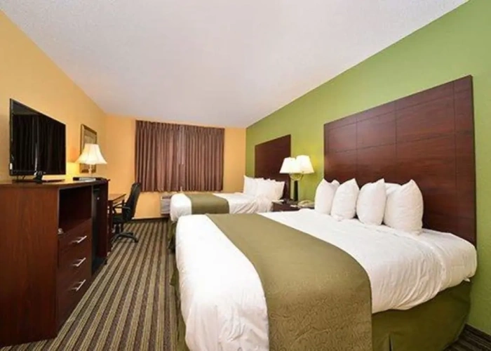 Standard Quadruple room