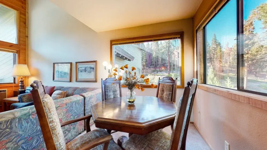 Rainbow S 4 3 Bedroom Condo by RedAwning