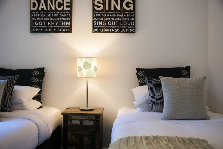 4 Bedrooms Deluxe Cottage with garden view