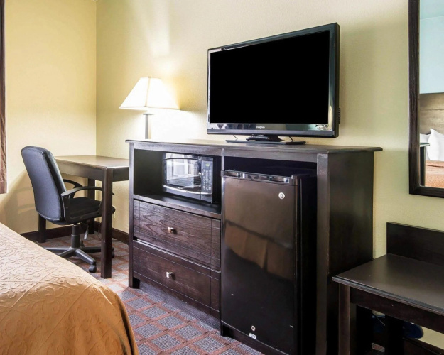 SureStay Plus Hotel by Best Western Blue Springs
