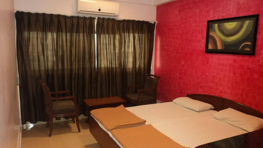 Benazeer Hotel