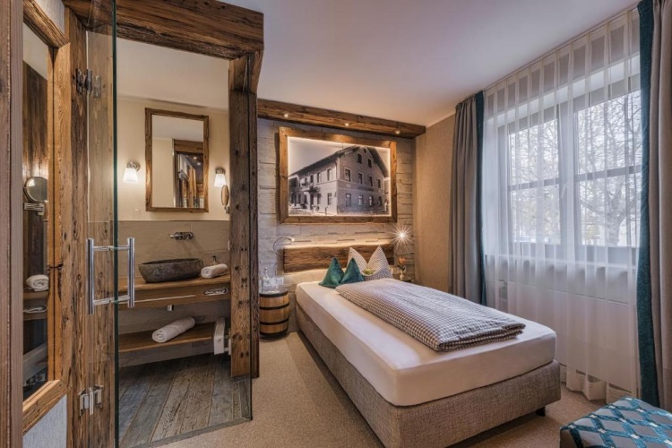 Premium Single room