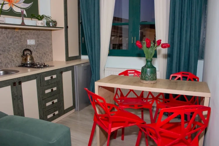 2 Bedrooms Family Apartment with city view