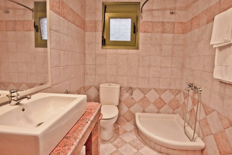 Aselinos Suites