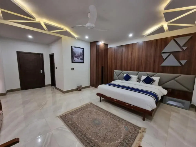 Grand Hotel Quetta
