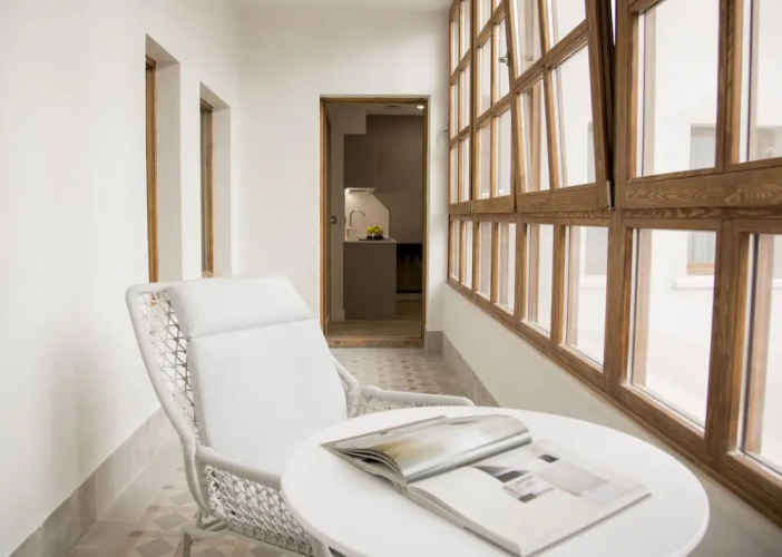 Prisma Suites