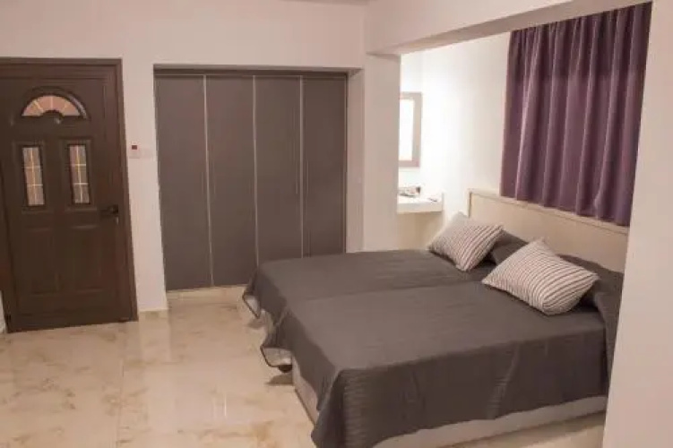 Makronissos Beach Studio