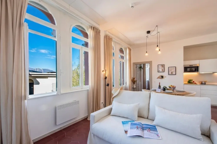 Standard Apartment