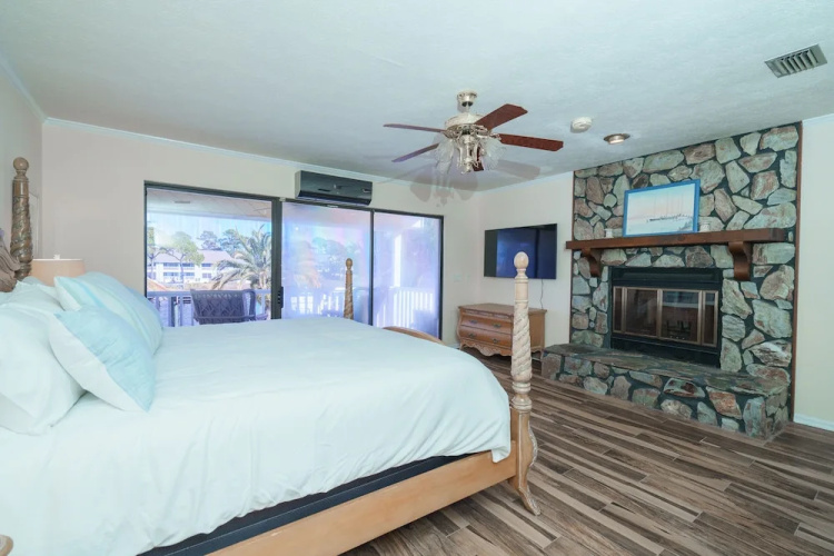The Lagoon Hideaway