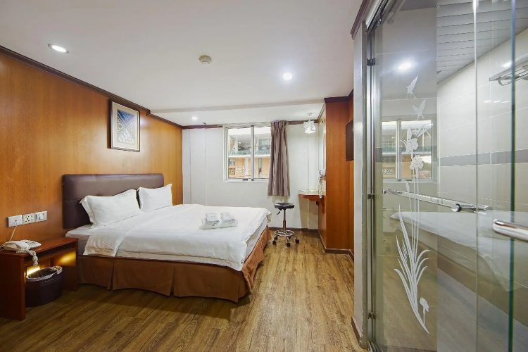 Chimera Hotel