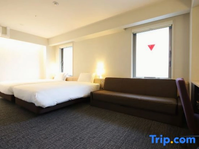 Deluxe Twin Family room