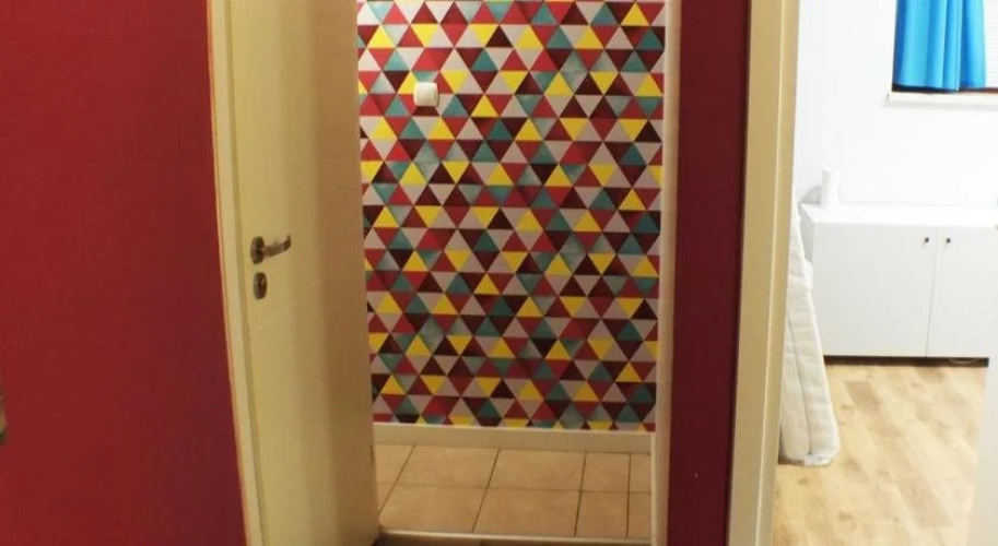 Target Hostel