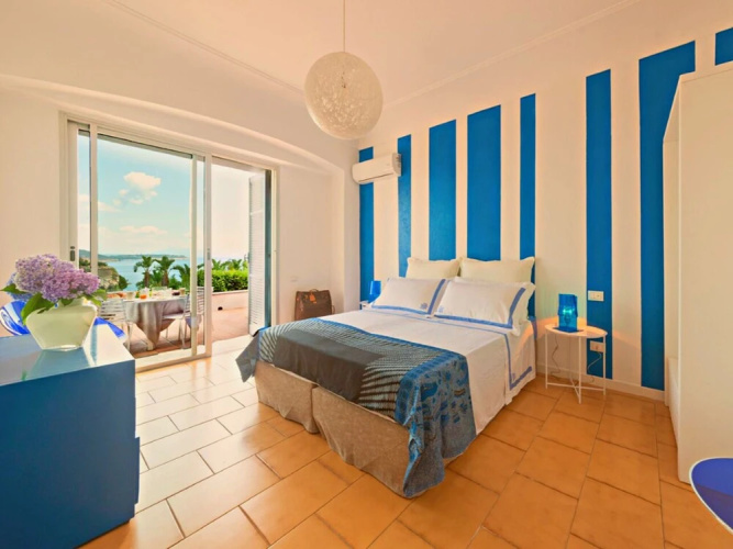 Seadise Luxury Apartment