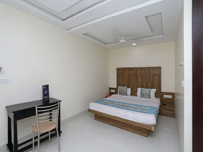 OYO 10607 Hotel Image Point