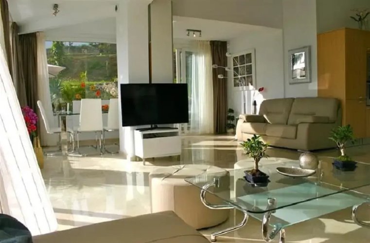 Brand New Villa Close To Beach