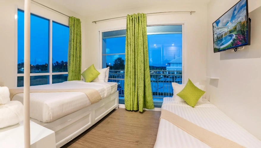 Superior Twin room