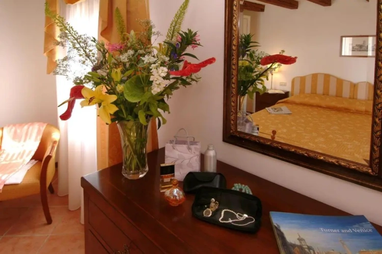 1 Bedroom Classic Apartment