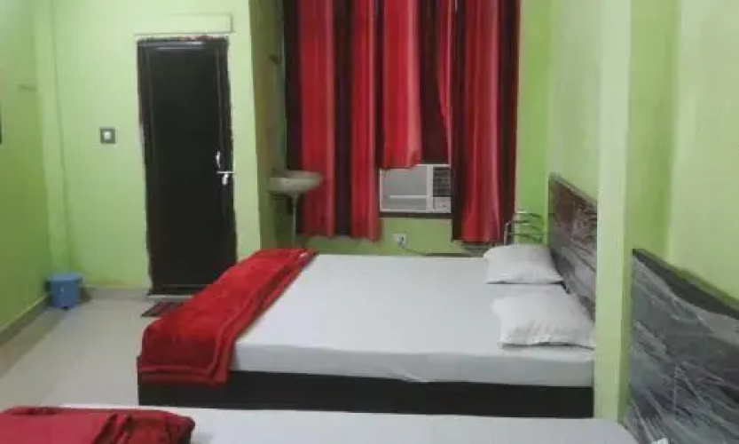 RLJ Guest House