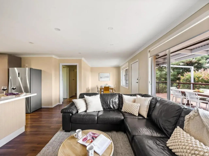 Eagle Bay Beach House