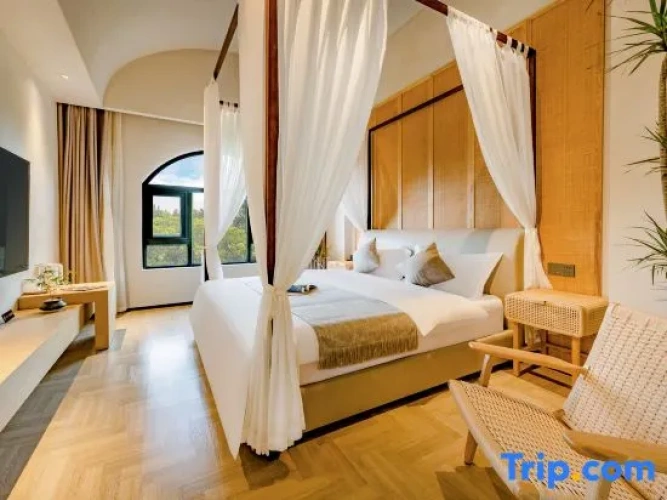 2 Bedrooms Suite