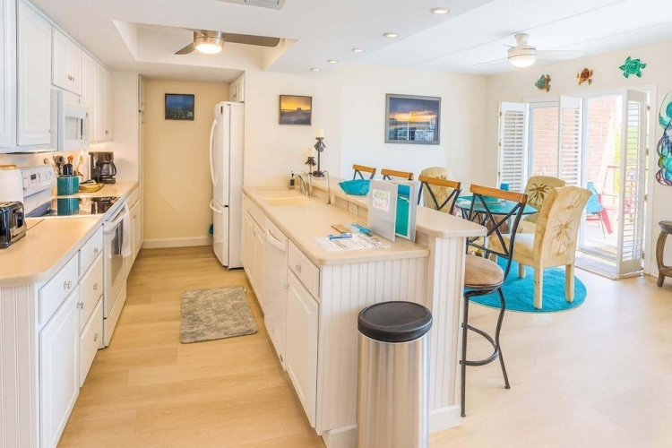 2 Bedrooms Apartment