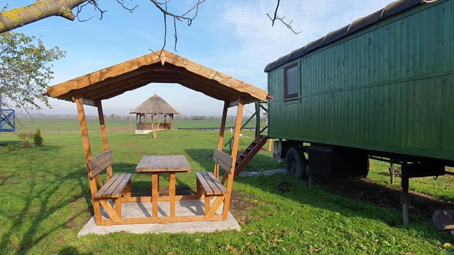 1 Bedroom Double Chalet