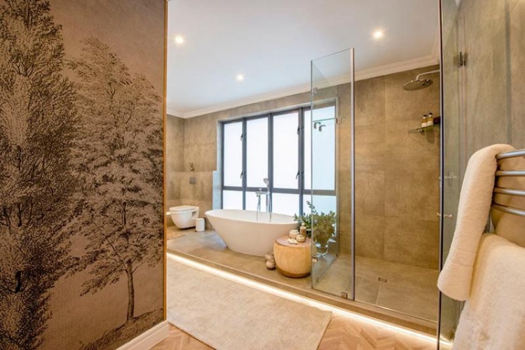 Standard Suite