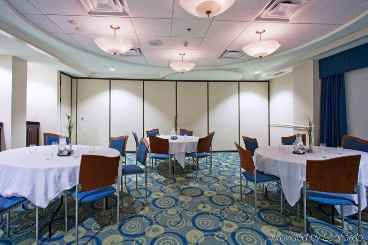 Hotel Indigo Jacksonville-Deerwood Park photo 31