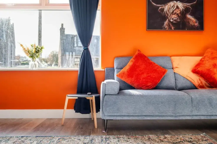 3 Bedroom Stylish Ground Floor Flat