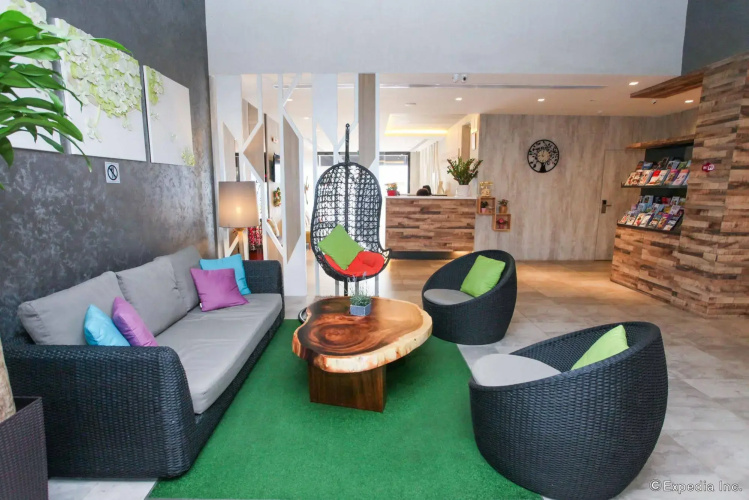 Champion Hotel (SG Clean Certified & Staycation Approved)