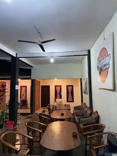Sackstone Guesthouse