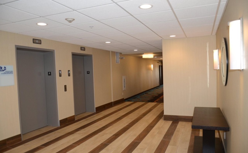 Holiday Inn Express Cheektowaga North East photo 19