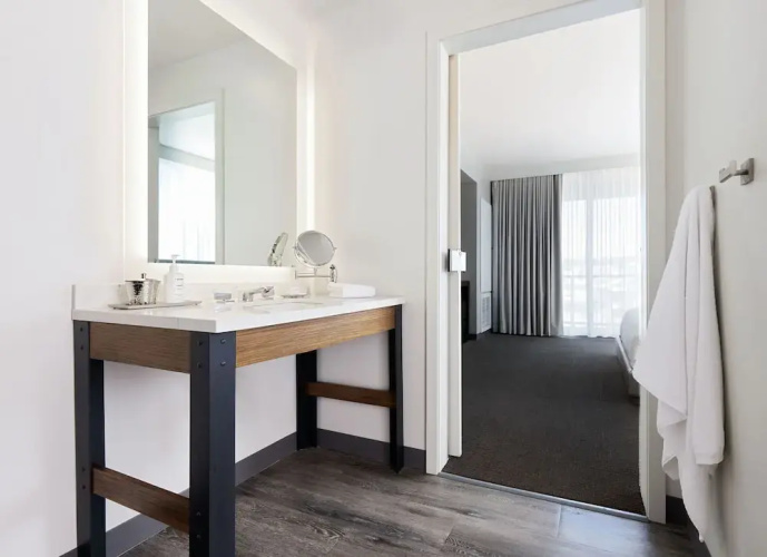 Archer Hotel Seattle/Redmond