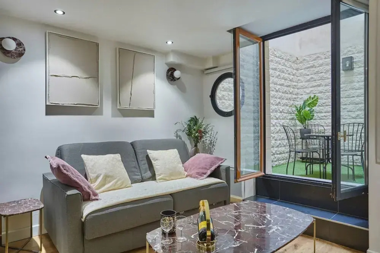 Charming Apartment Faubourg St Honore Madeleine