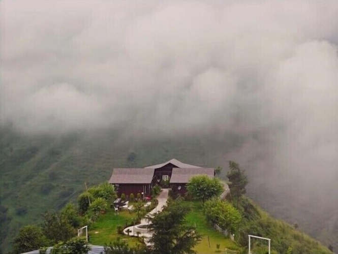 Family Suite with mountain view
