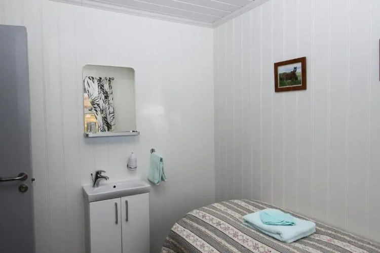 Guesthouse Steindórsstadir
