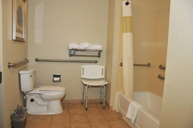 Hampton Inn Clinton