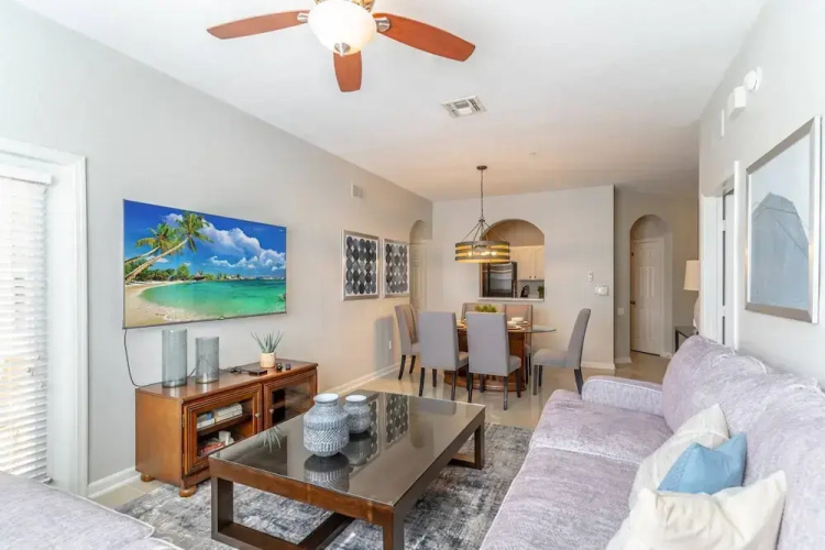 2788 Windsor Hills