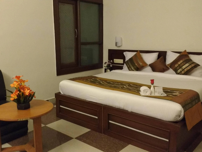 Optimum Tara Palace