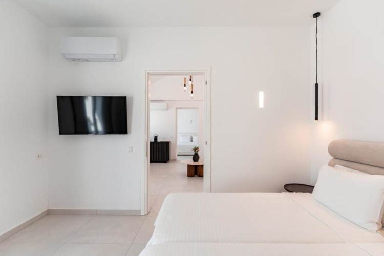 Oikos Santorini Living Concept