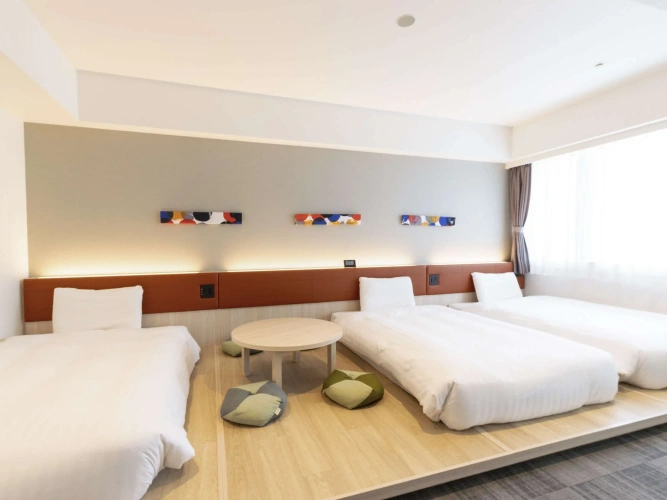 Standard Triple room