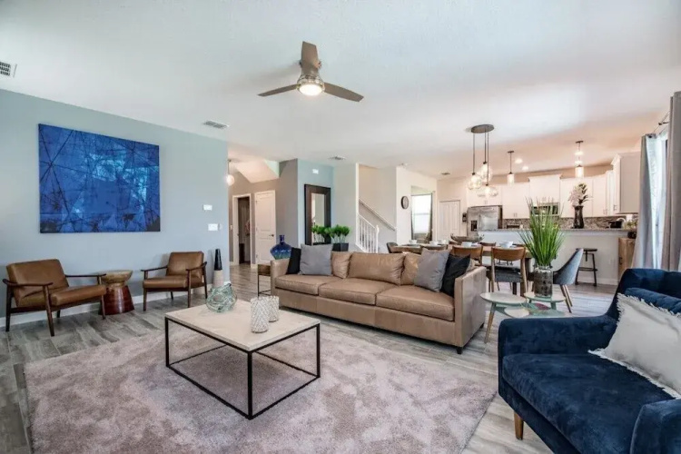 6-Bedroom Villa in Four Corners 1409RF