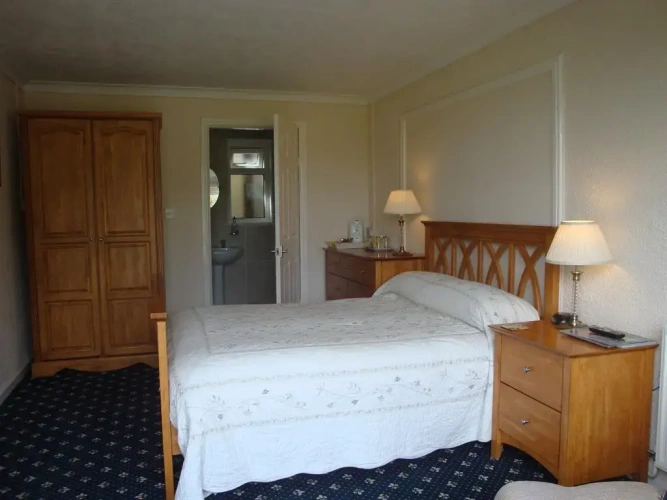 Standard Twin room with view