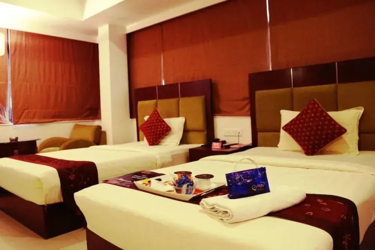 OYO 1061 Hotel Bhairavee